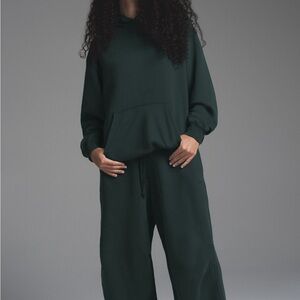 SKIMS Deep Green Women's Hoodie